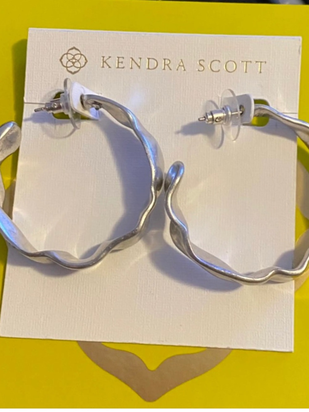 Kendra Scott Haisley Hoop Earrings in Silver